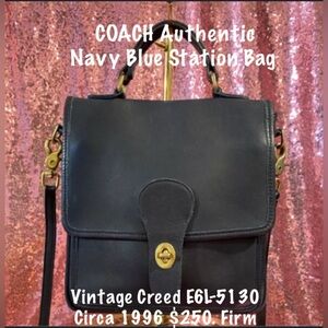 COACH AUTHENTIC Station Bag, Navy Blue. 💯 Genuine Leather 
Creed:E6L-5130,